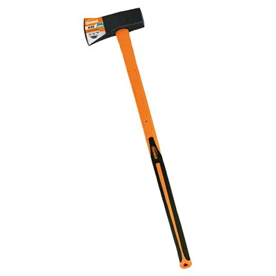 فأس نار بمقبض خشبي طويل